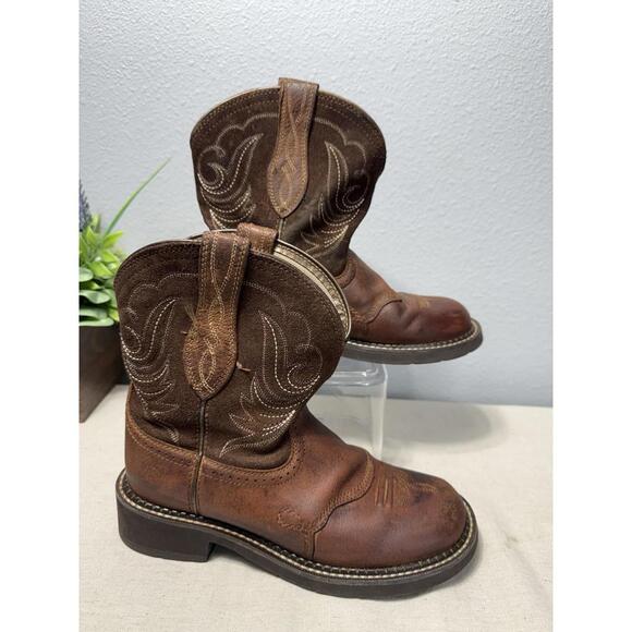 Womens Sz 7.5B Ariat Fat Baby Western Brown Leather Shorty Cowboy Boots - Picture 1 of 9